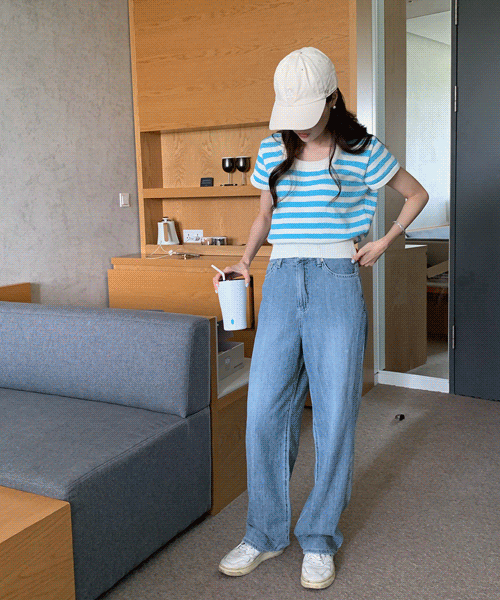 (Sent on the same day in light blue) Straw denim pants 2 colors!