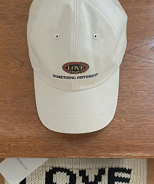 3 colors of the different embroidered ball cap!