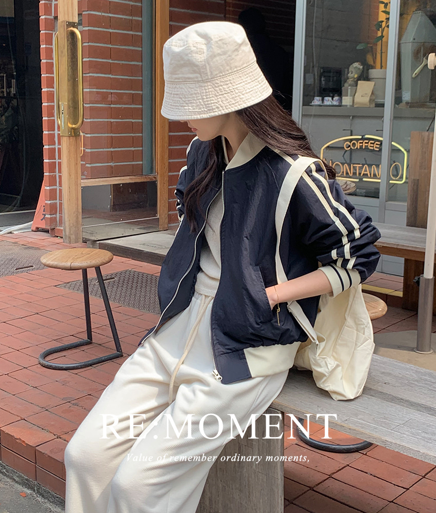 [RE:MOMENT/Sent on Navy day] Made. Week Varsity Jumper 2 colors!